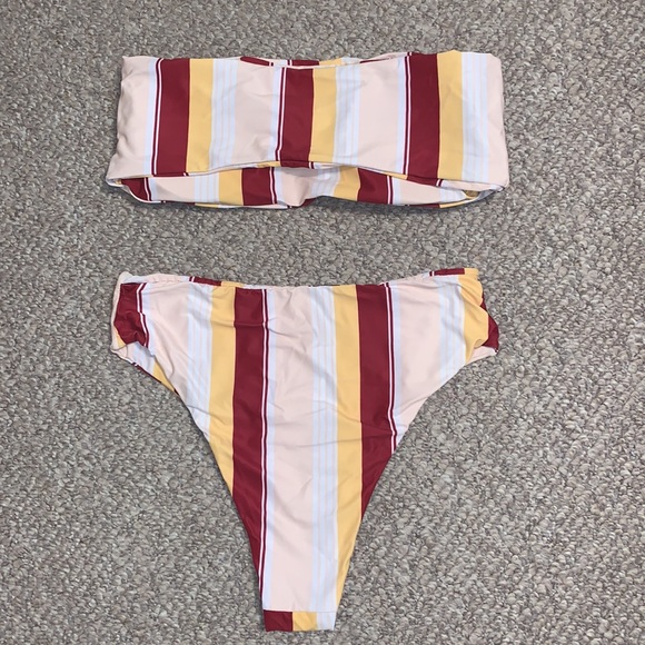 Shein bikini - Picture 2 of 2